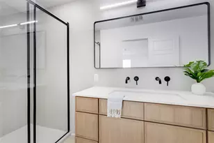 4715 Carsonhill Dr, Austin, TX 78723 - Photo 32