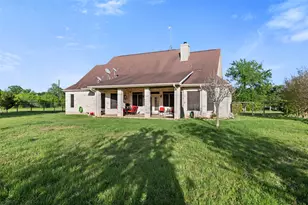 3060 Fm 1704, Elgin, TX 78621 - Photo 30