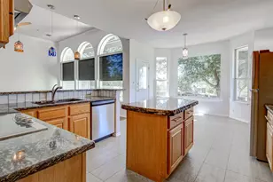 11817 Watercrest Ct, Austin, TX 78738 - Photo 12