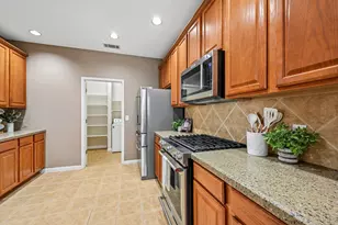 7708 San Felipe Blvd, Austin, TX 78729 - Photo 16