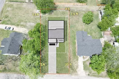 303 E Wolf Street, Granger, TX 76530 - Photo 2