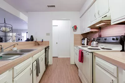 5203 Evans Avenue #B, Austin, TX 78751 - Photo 16