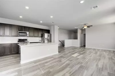 7909 Mandela Bend, Austin, TX 78744 - Photo 4