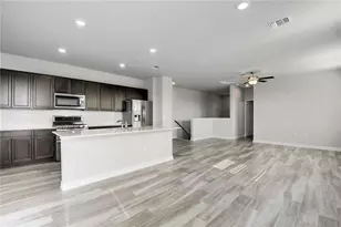 7909 Mandela Bend, Austin, TX 78744 - Photo 4