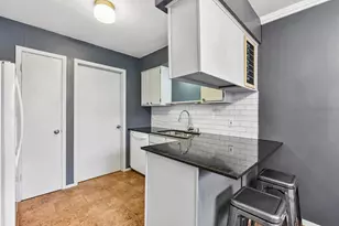 1413 W Braker Ln, Austin, TX 78758 - Photo 18