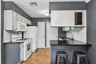 1413 W Braker Ln, Austin, TX 78758 - Photo 4
