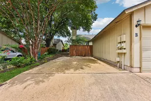 1413 W Braker Ln, Austin, TX 78758 - Photo 36
