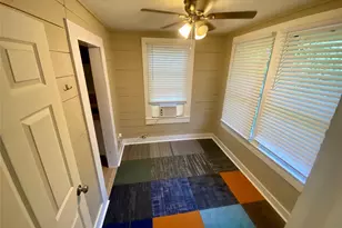 803 Elm St, Seguin, TX 78155 - Photo 18