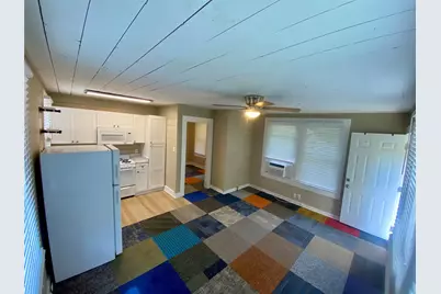 803 Elm Street, Seguin, TX 78155 - Photo 16