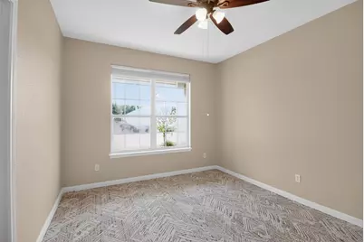 6014 Lone Star Court, Hutto, TX 78634 - Photo 4