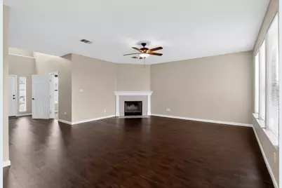 6014 Lone Star Court, Hutto, TX 78634 - Photo 8