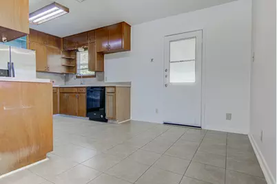 8406 Burrell Drive, Austin, TX 78757 - Photo 6