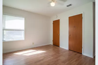 8406 Burrell Drive, Austin, TX 78757 - Photo 10
