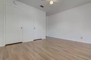 8406 Burrell Dr, Austin, TX 78757 - Photo 12