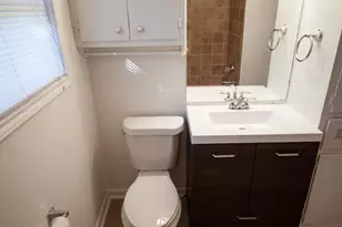 8406 Burrell Dr, Austin, TX 78757 - Photo 14