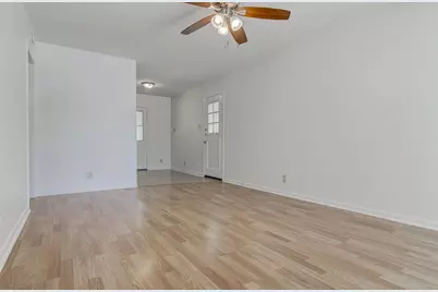 8406 Burrell Drive, Austin, TX 78757 - Photo 4