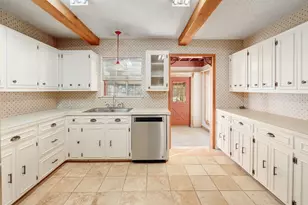 3908 Lone Oak Trail, Round Rock, TX 78681 - Photo 10