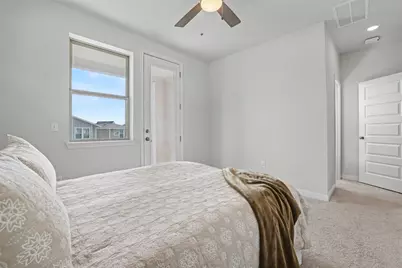 8518 Leroi Drive, Austin, TX 78744 - Photo 14