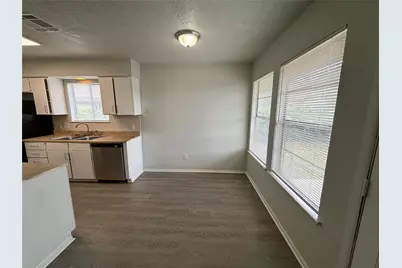 5905 Cherry Loop, Austin, TX 78745 - Photo 4
