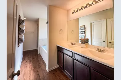 307 Andesite Trail, Buda, TX 78610 - Photo 10