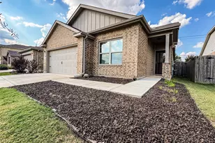 307 Andesite Trl, Buda, TX 78610 - Photo 2