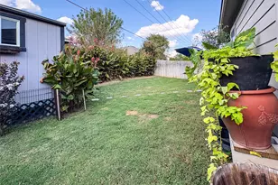 307 Andesite Trl, Buda, TX 78610 - Photo 18