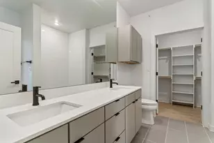 100 Mockingbird Ln, Austin, TX 78745 - Photo 16