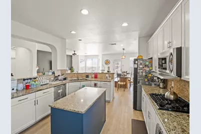 4378 Green Tree Drive, Round Rock, TX 78665 - Photo 8