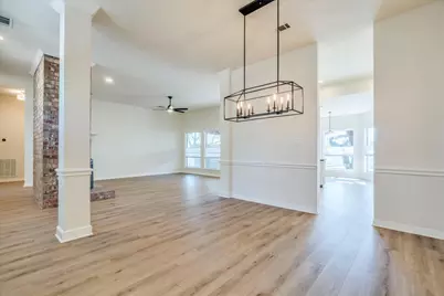 107 Copperleaf Road, Lakeway, TX 78734 - Photo 14