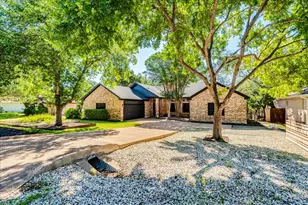 107 Copperleaf Rd, Lakeway, TX 78734 - Photo 4