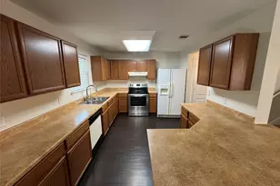 7020 Doyal Dr, Austin, TX 78747 - Photo 6
