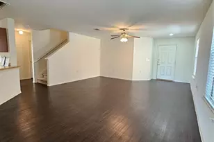 7020 Doyal Dr, Austin, TX 78747 - Photo 2