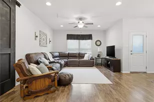 167 Limonite Ln, Liberty Hill, TX 78642 - Photo 18
