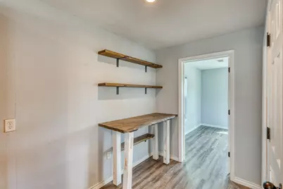 609 Dickson Street, Lexington, TX 78947 - Photo 4