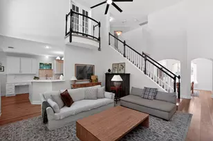 300 N Carriage Hills Dr, Georgetown, TX 78626 - Photo 16