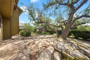 105 N Summit Ridge Dr, Point Venture, TX 78645 - Photo 22