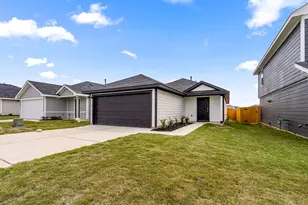 172 Bull Lake Cir, Buda, TX 78610 - Photo 1