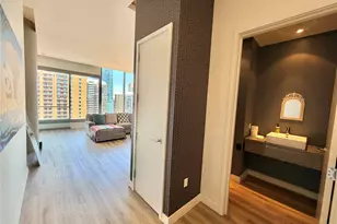 210 Lavaca St, Austin, TX 78701 - Photo 32