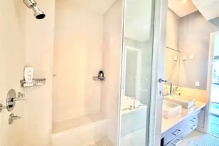 210 Lavaca St, Austin, TX 78701 - Photo 14