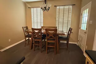 310 N Carriage Hills Dr, Georgetown, TX 78626 - Photo 8