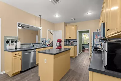 310 N Carriage Hills Drive, Georgetown, TX 78626 - Photo 6