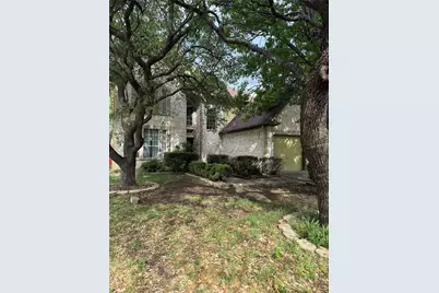 310 N Carriage Hills Drive, Georgetown, TX 78626 - Photo 2