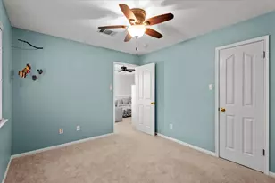 310 N Carriage Hills Dr, Georgetown, TX 78626 - Photo 24
