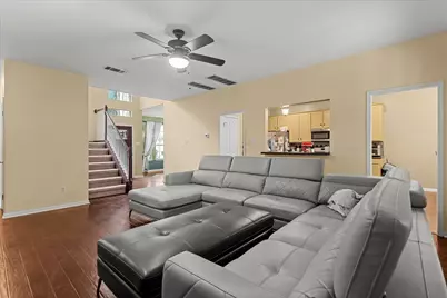310 N Carriage Hills Drive, Georgetown, TX 78626 - Photo 12