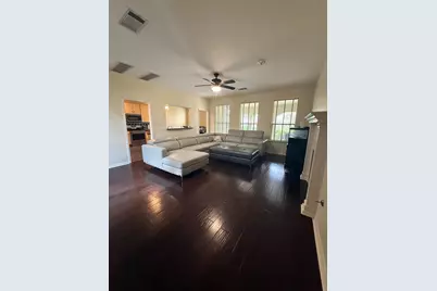 310 N Carriage Hills Drive, Georgetown, TX 78626 - Photo 10