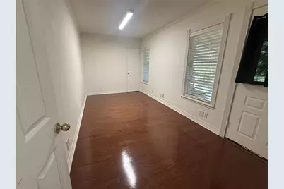 2803 Hubbard Circle, Austin, TX 78746 - Photo 6