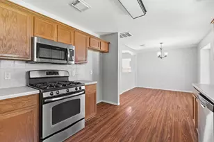 2674 Bradley Ln, Round Rock, TX 78664 - Photo 12