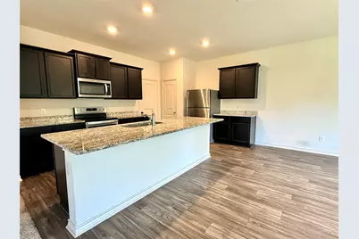 109 Sunnymeade Lane, Jarrell, TX 76537 - Photo 14