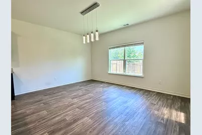 109 Sunnymeade Lane, Jarrell, TX 76537 - Photo 8