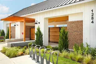 160 Chesterfield Dr, Kyle, TX 78640 - Photo 8